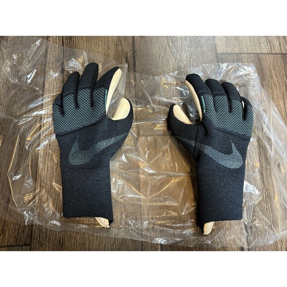 Nike Vapor Grip3 Dynamic Fit Soccer Goalkeeper Gloves FD5766-010 Size 8 - Picture 1 of 5